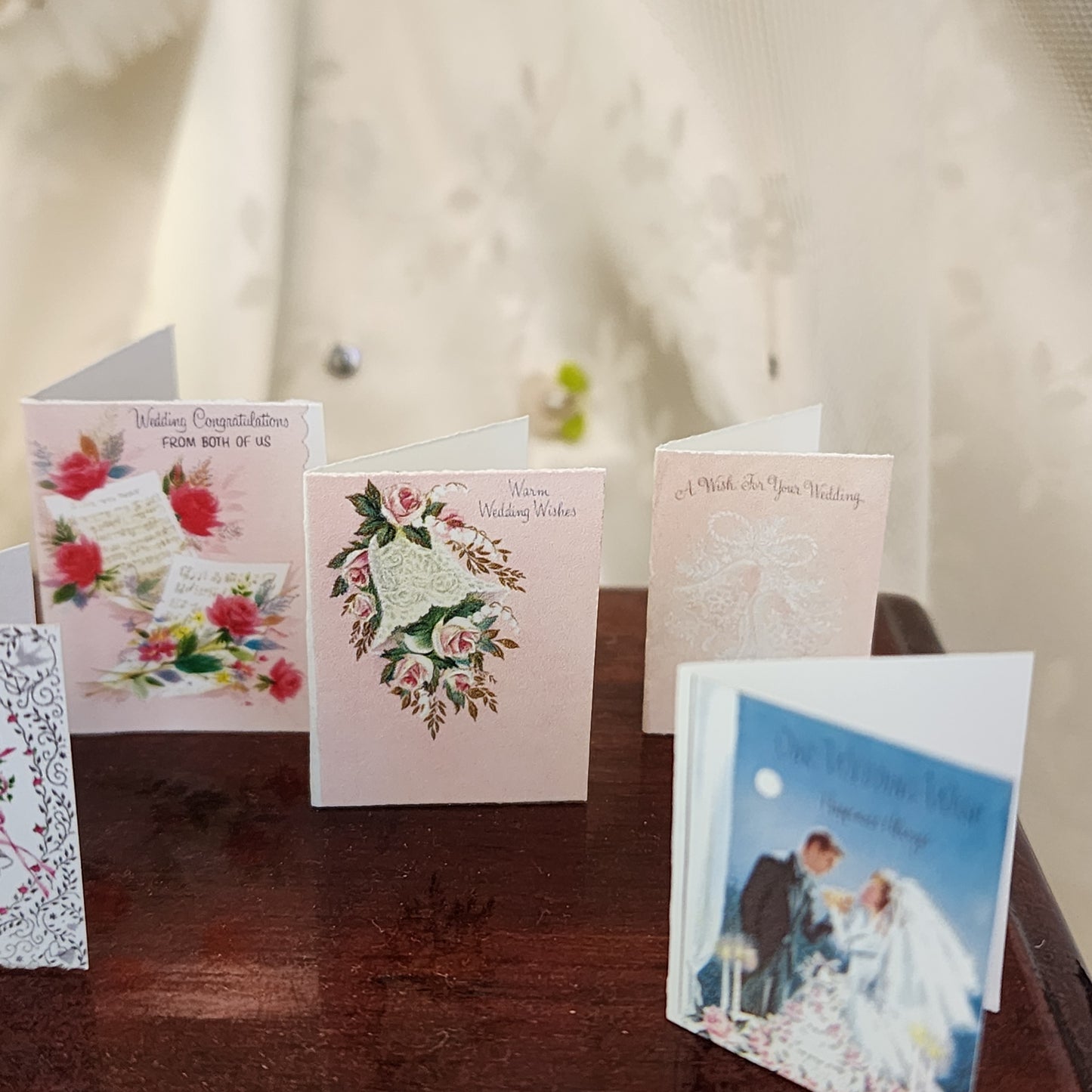 Minatare Wedding Cards for Display and Props